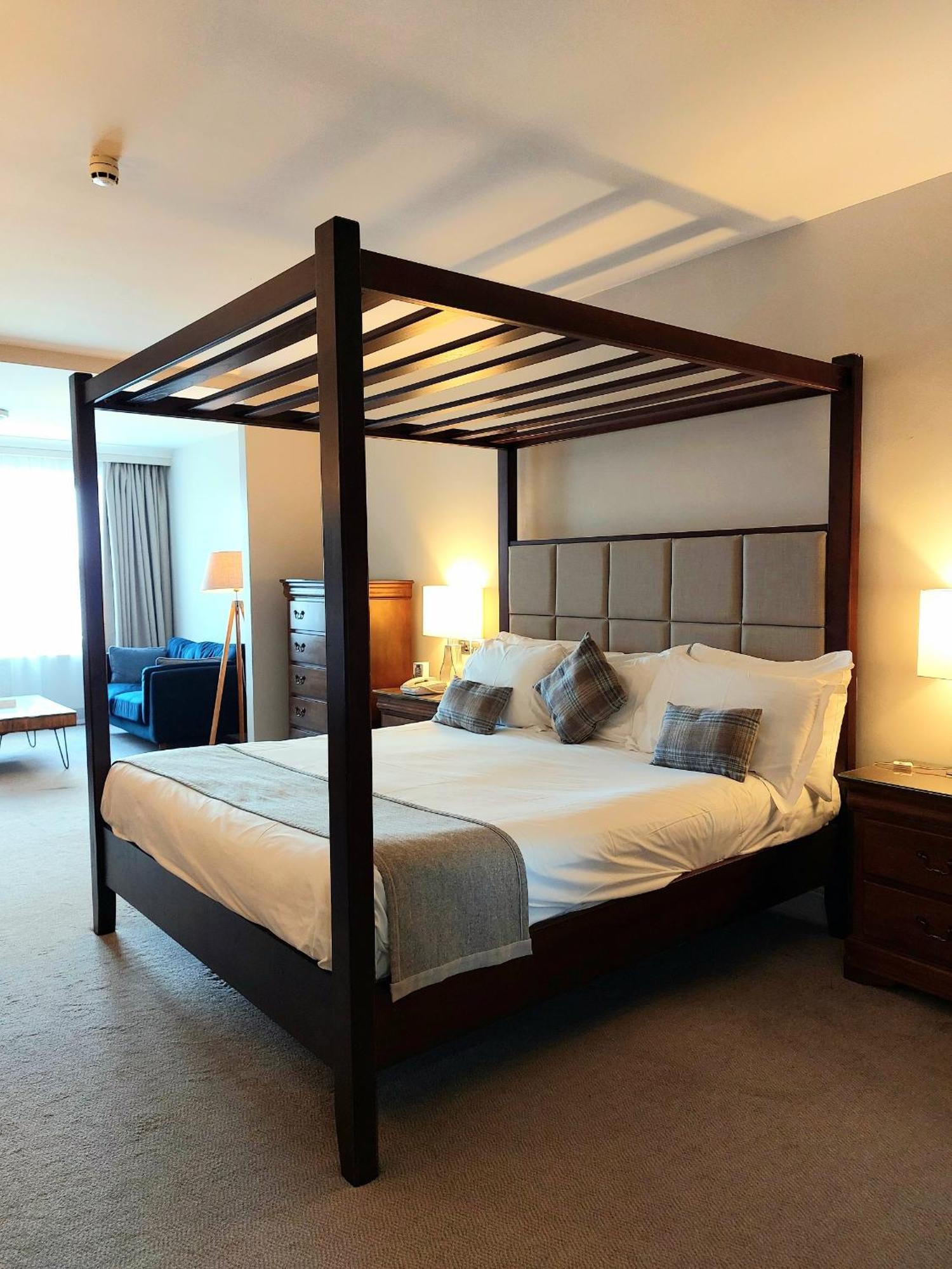 King Suite,1580341451:JPEG