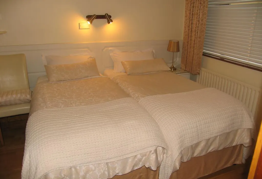 Clochard Bed & Breakfast-1