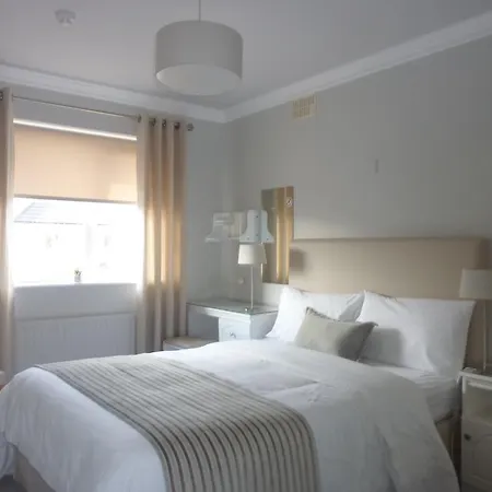 Westwinds Guestlodge-2