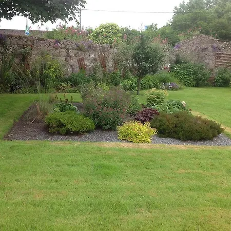 Clochard Bed & Breakfast-2